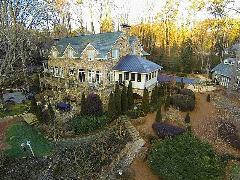 6 bedroom single family residence sold at 3680 Rembrandt Road, Atlanta, GA 30327