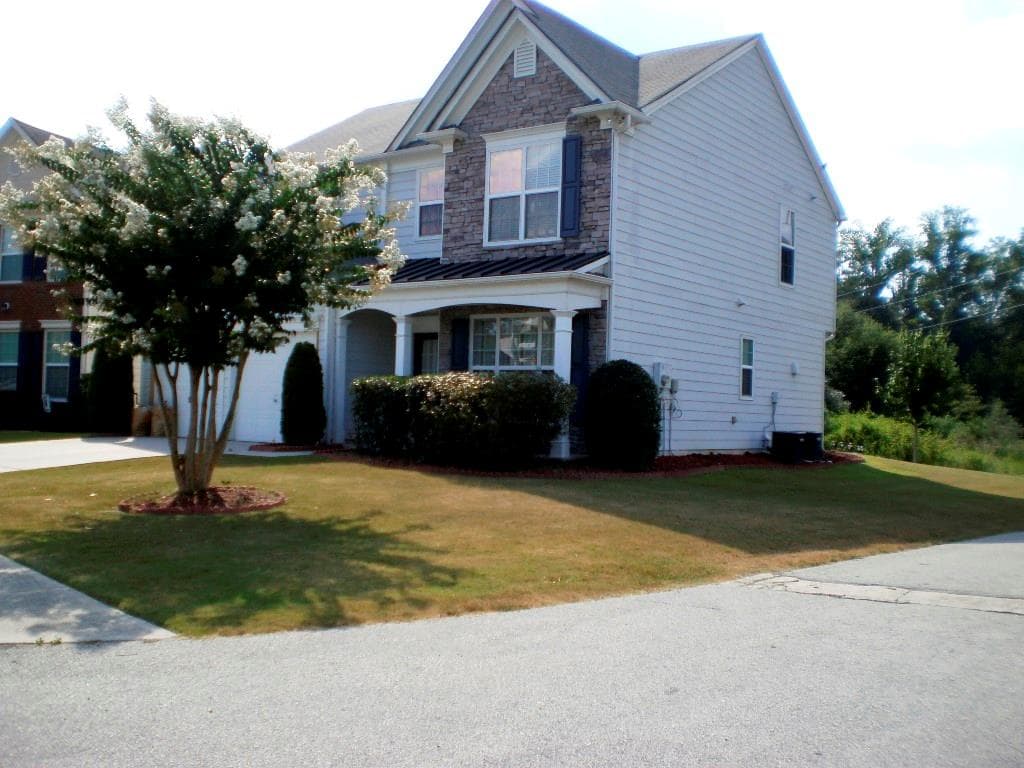 8965 Friarbridge Drive, Suwanee, GA 30024 — most recent listing photo