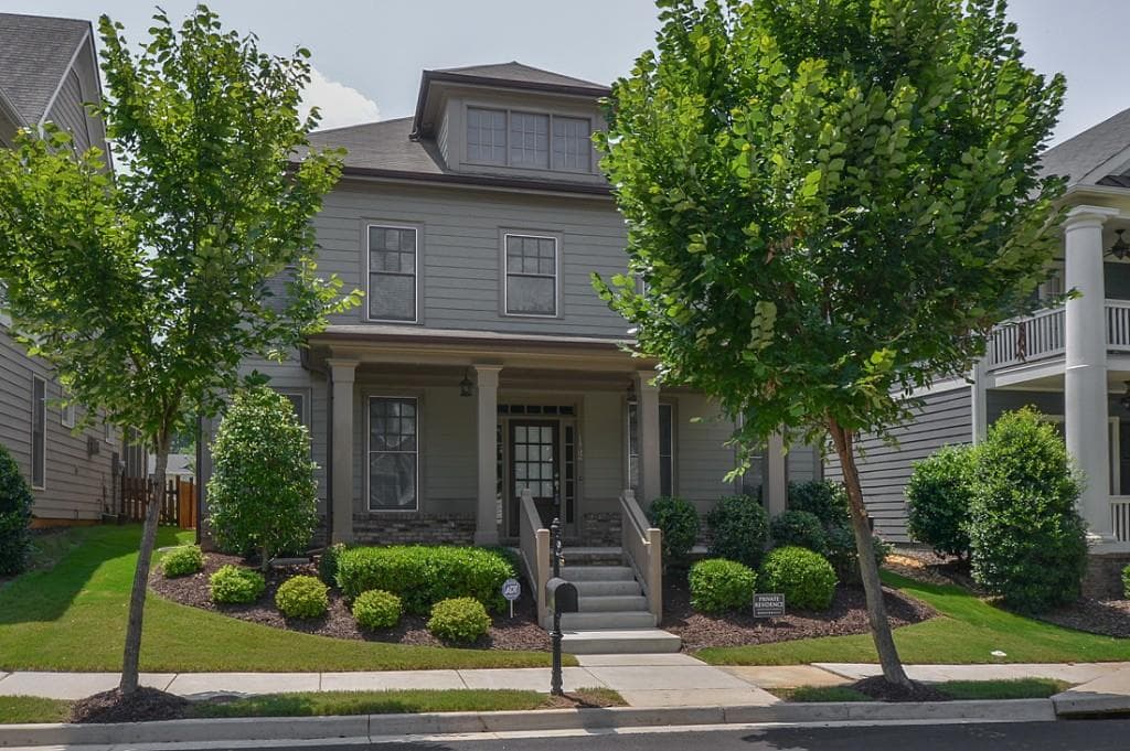 4 bedroom, 2,640 sq ft single family residence sold at 1432 Dupont Commons Circle, Atlanta, GA 30318