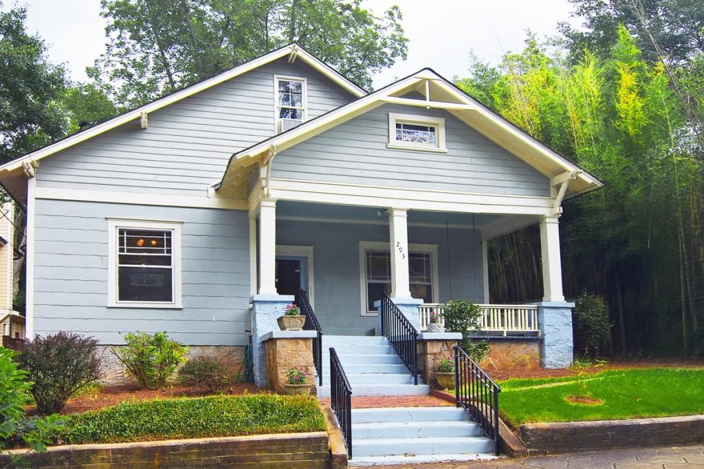 4 bedroom, 2,694 sq ft single family residence sold at 293 Candler Street, Atlanta, GA 30307