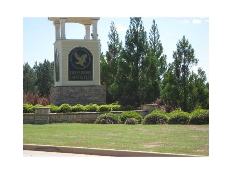 1070 Eagles Brooke Drive, Locust Grove, GA 30248 — most recent listing photo