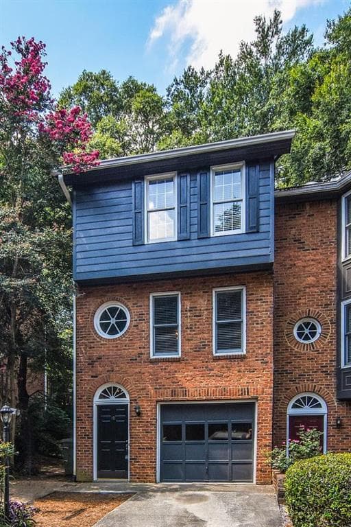 3 bedroom, 1,278 sq ft townhouse sold at 428 Page Avenue 12, Atlanta, GA 30307