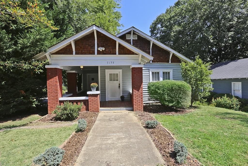 3 bedroom, 2,096 sq ft single family residence sold at 1138 Delaware Avenue, Atlanta, GA 30316