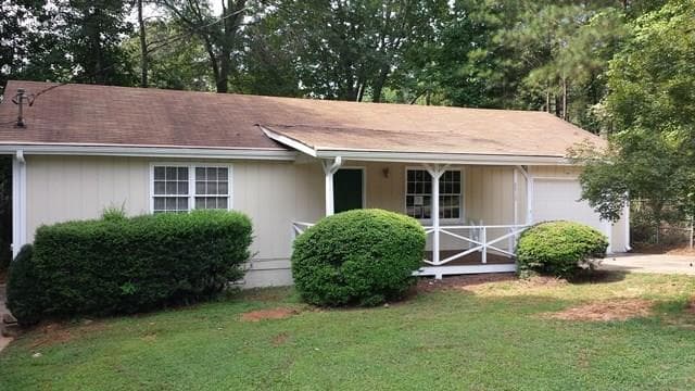 2 bedroom single family residence sold at 2715 Magnolia Avenue, Cumming, GA 30041