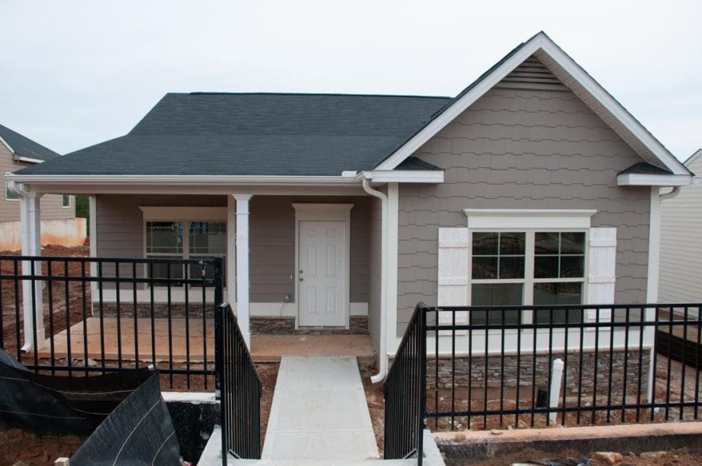 3 bedroom single family residence sold at 2948 Nairn Court, Douglasville, GA 30135