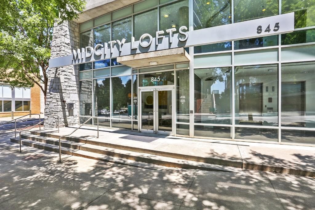 2 bedroom, 1,225 sq ft condominium sold at 845 Spring Street 201, Atlanta, GA 30308