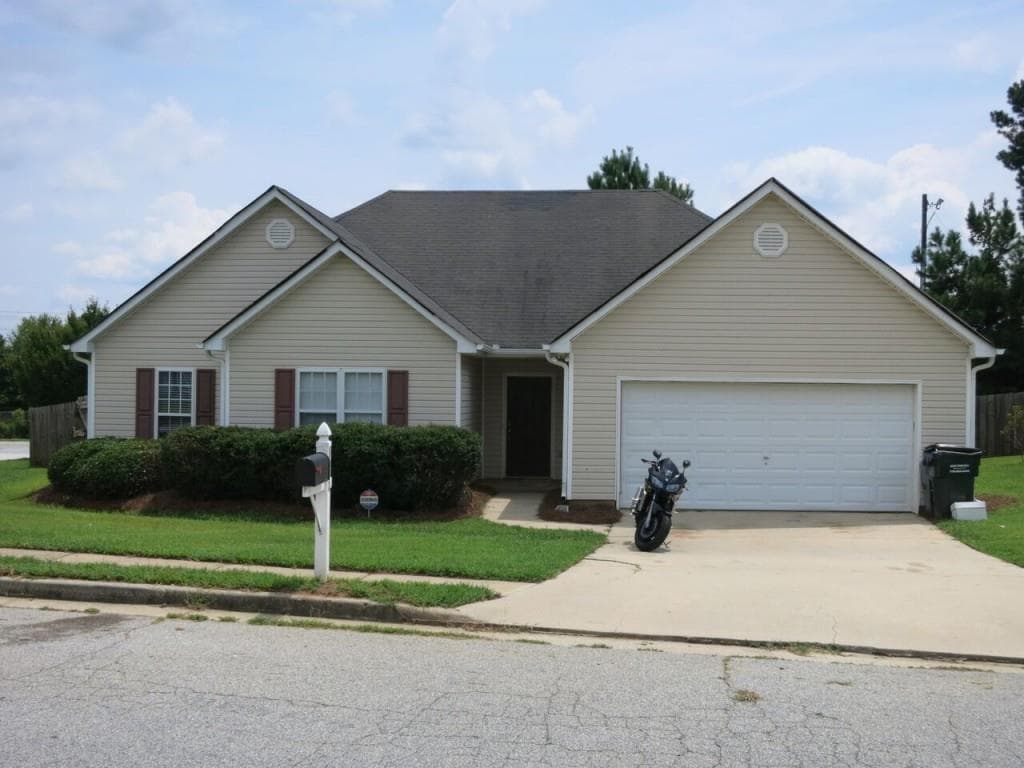 3372 Summit Creek Lane, Loganville, GA 30052 — most recent listing photo