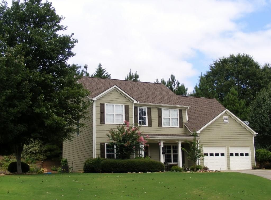 5 bedroom, 2,196 sq ft single family residence sold at 7855 Kayak Way, Cumming, GA 30028