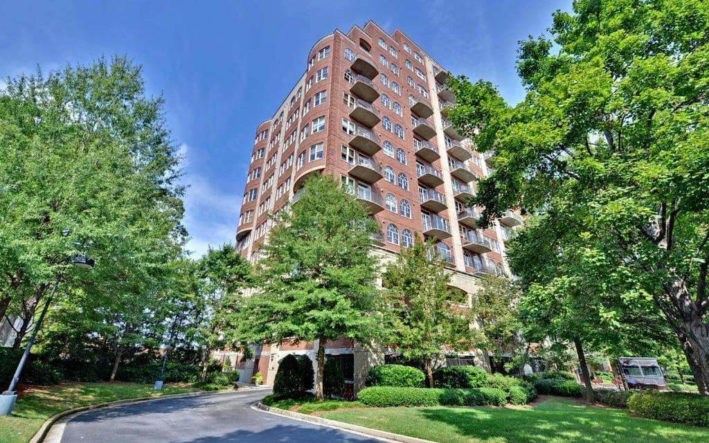 3180 Mathieson Drive 1002, Atlanta, GA 30305 — most recent listing photo