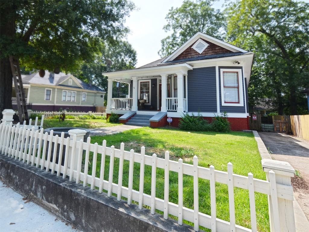 3 bedroom, 1,960 sq ft single family residence sold at 281 Ormond Street, Atlanta, GA 30315
