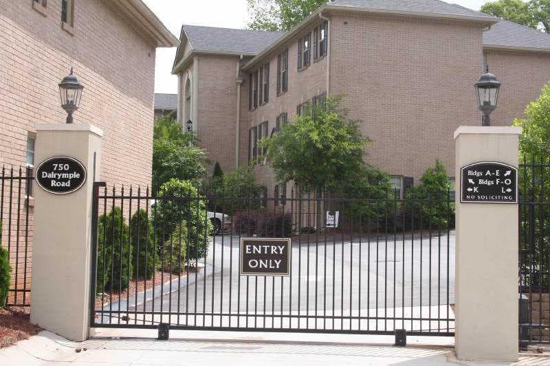 2 bedroom, 1,526 sq ft condominium sold at 750 Dalrymple A-3, Atlanta, GA 30328