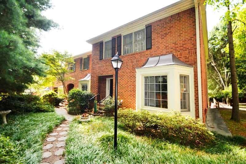 2 bedroom, 1,716 sq ft townhouse sold at 1348 Sheffield Glen Way 1348, Atlanta, GA 30329