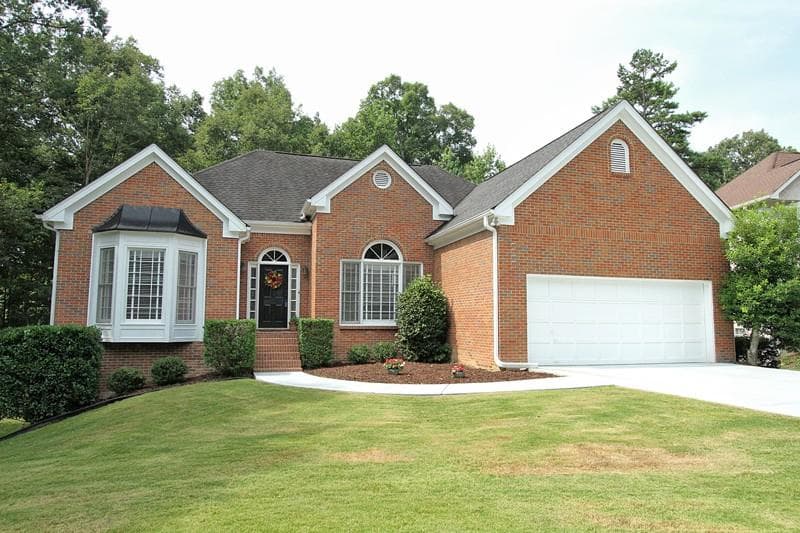 4 bedroom, 1,988 sq ft single family residence sold at 2116 Gatwick Drive, Lawrenceville, GA 30043