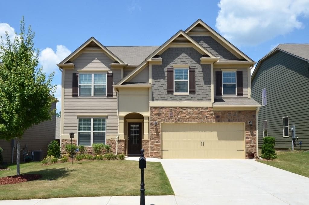 5 bedroom, 3,068 sq ft single family residence sold at 823 Harrison Drive, Acworth, GA 30102