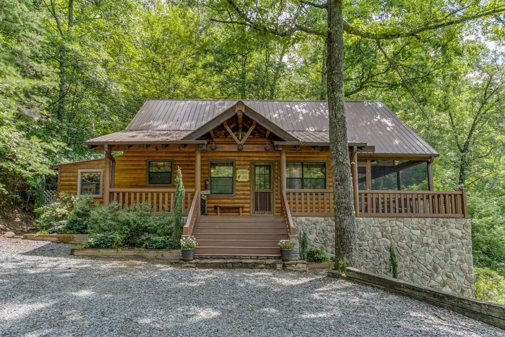 3 bedroom, 1,512 sq ft single family residence sold at 1531 Kingtown Street, Mccaysville, GA 30555