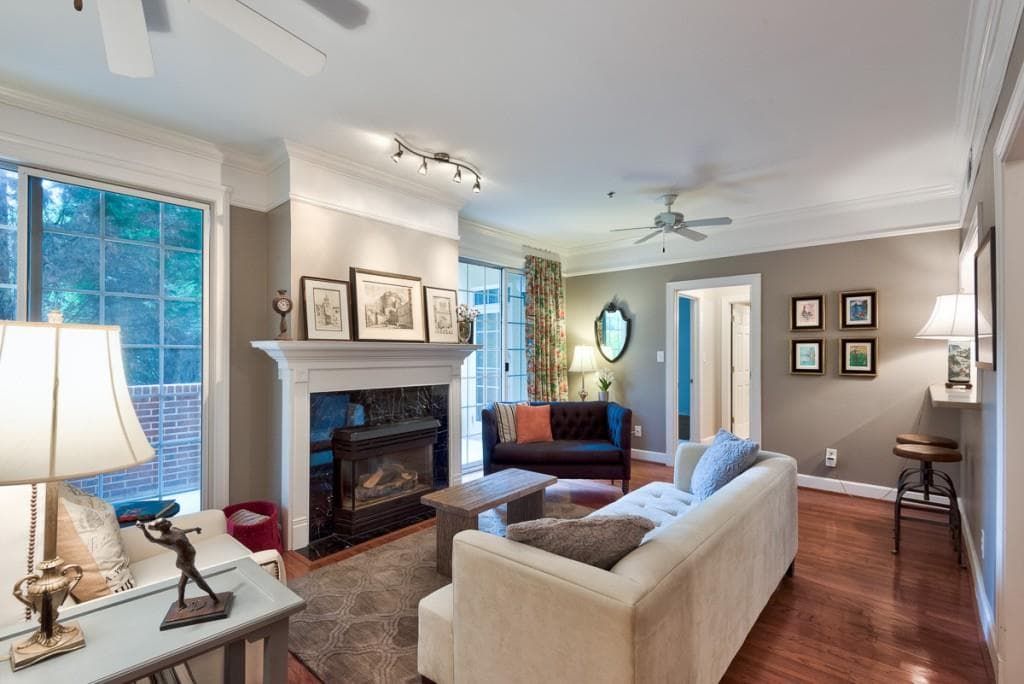 2 bedroom, 1,142 sq ft condominium sold at 3101 Howell Mill Road 115, Atlanta, GA 30327