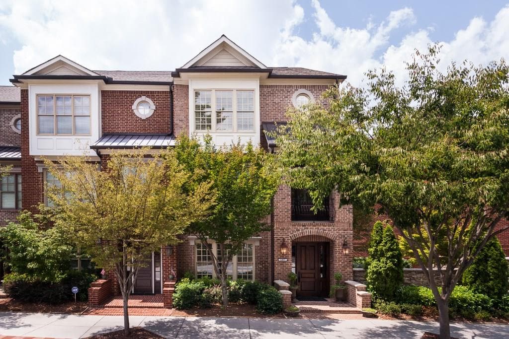 2 bedroom, 2,985 sq ft townhouse sold at 6057 City Walk Lane 6057, Atlanta, GA 30328