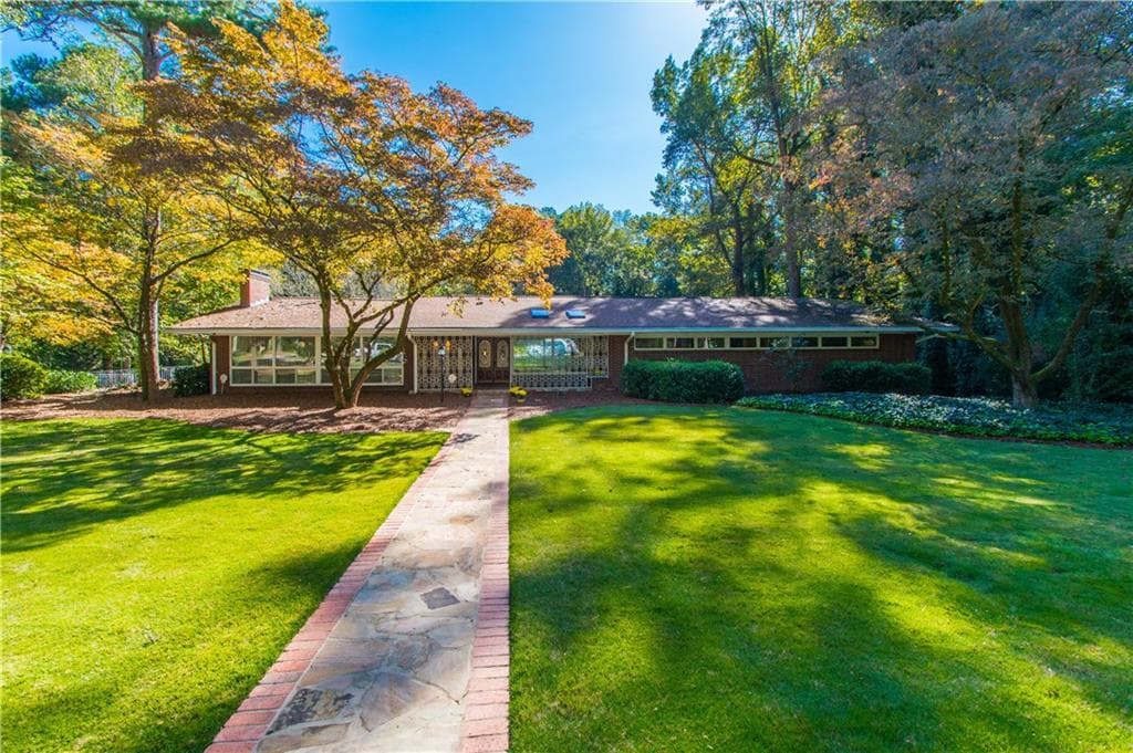 5 bedroom, 8,761 sq ft single family residence sold at 714 Shorter Terrace, Atlanta, GA 30318