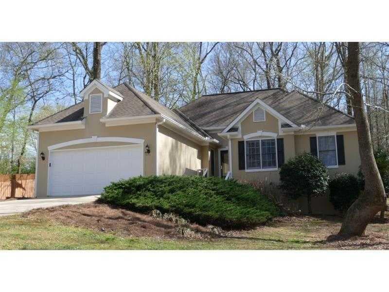 3 bedroom single family residence sold at 3135 Aintree Chase, Cumming, GA 30028