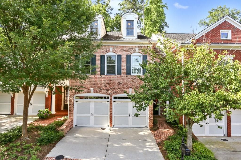 4 bedroom, 2,812 sq ft townhouse sold at 11750 Dancliff Trace 11750, Alpharetta, GA 30009