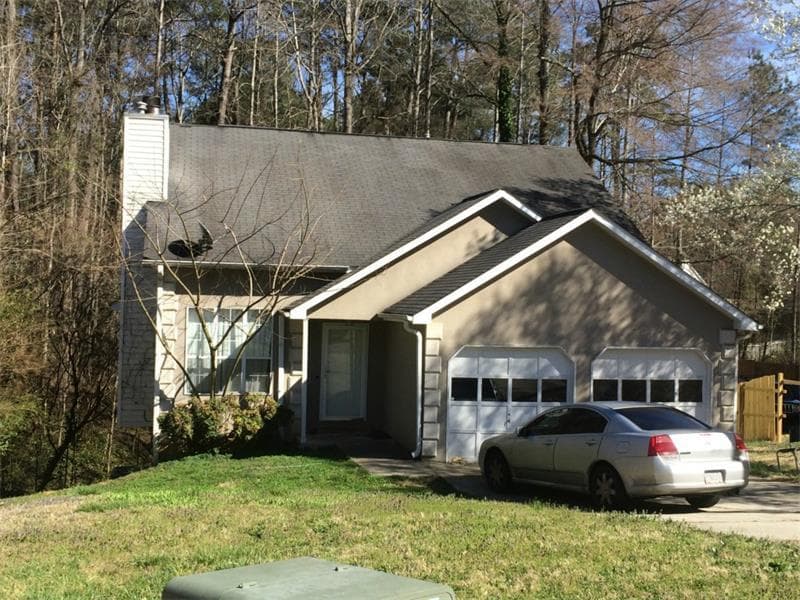 3 bedroom, 1,414 sq ft single family residence sold at 2211 Sandridge Place, Atlanta, GA 30331