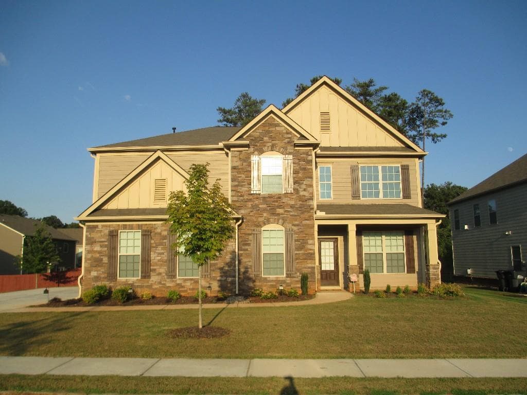 5 bedroom, 3,871 sq ft single family residence sold at 1516 Drayton Hall Drive, Acworth, GA 30101