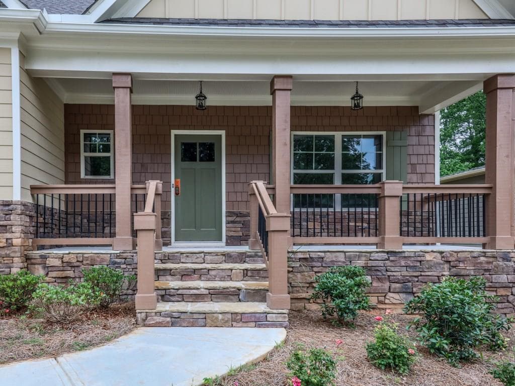 4 bedroom single family residence sold at 214 Sable Ridge Way, Acworth, GA 30102