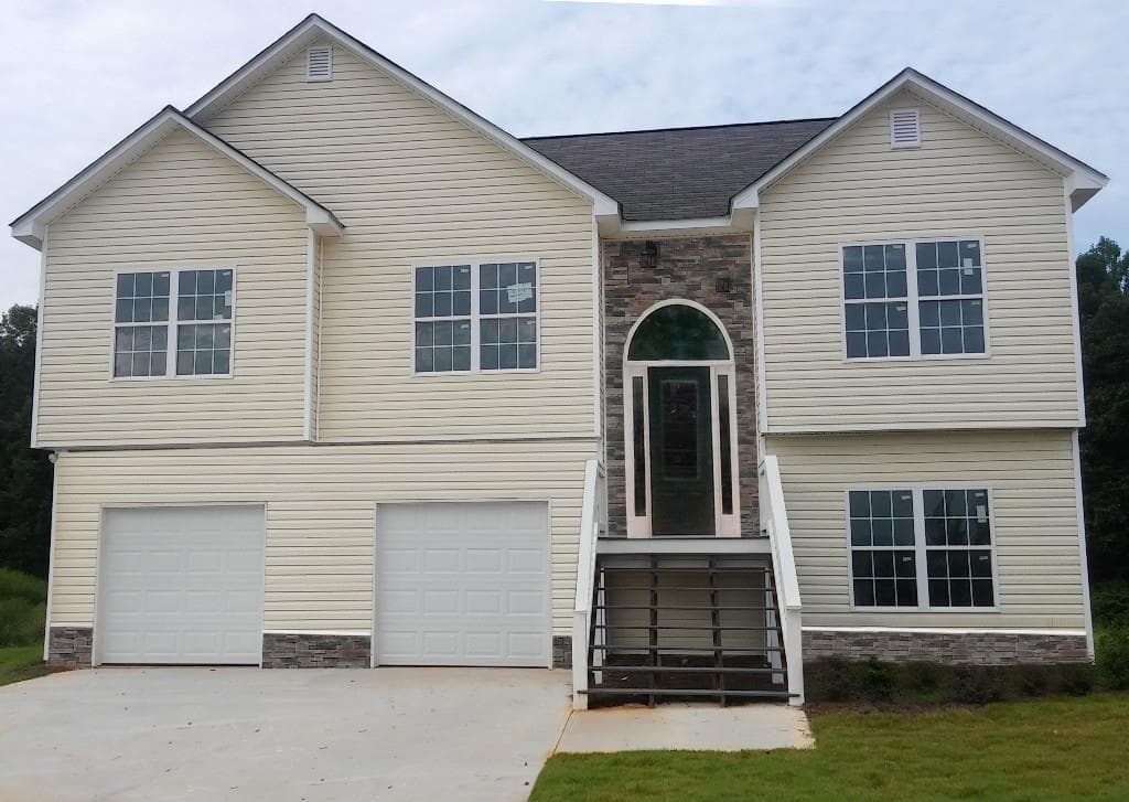 3 bedroom single family residence sold at 3452 Silver Wood Walk, Gainesville, GA 30507