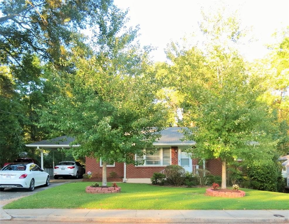 3 bedroom, 1,110 sq ft single family residence sold at 1856 Langston Avenue, Atlanta, GA 30310