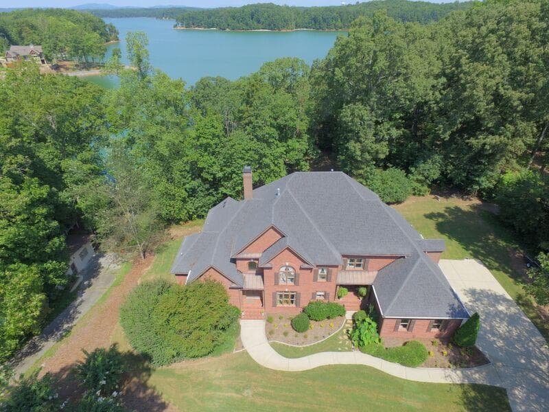 6673 Bass Circle, Buford, GA 30518 — most recent listing photo