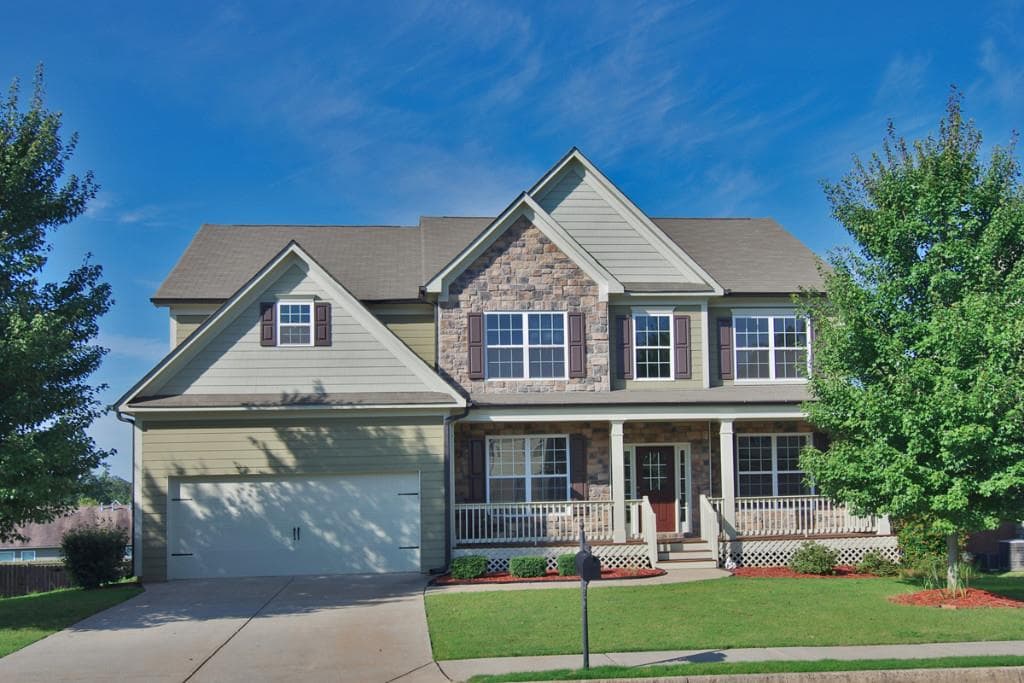 5 bedroom single family residence sold at 4720 Leatherstone Way, Cumming, GA 30028