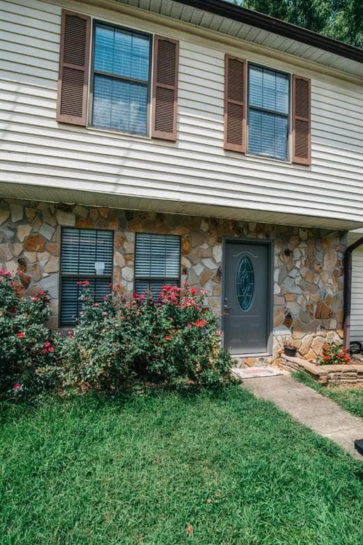 4010 Laurie Jo Drive, Marietta, GA 30008 — most recent listing photo