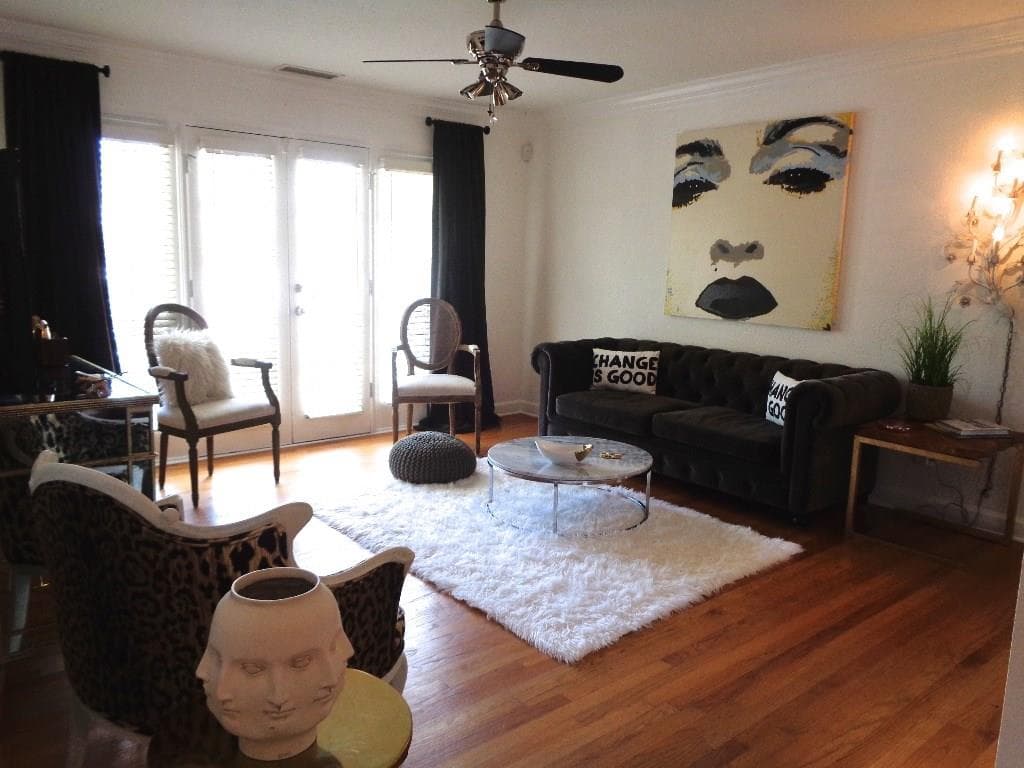 2 bedroom, 896 sq ft condominium sold at 885 Briarcliff Road 8, Atlanta, GA 30306