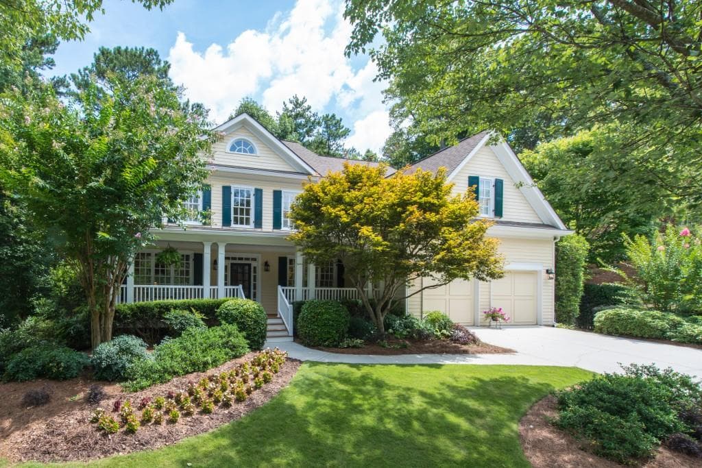 4 bedroom, 3,895 sq ft single family residence sold at 4373 N BUCKHEAD Drive, Atlanta, GA 30342