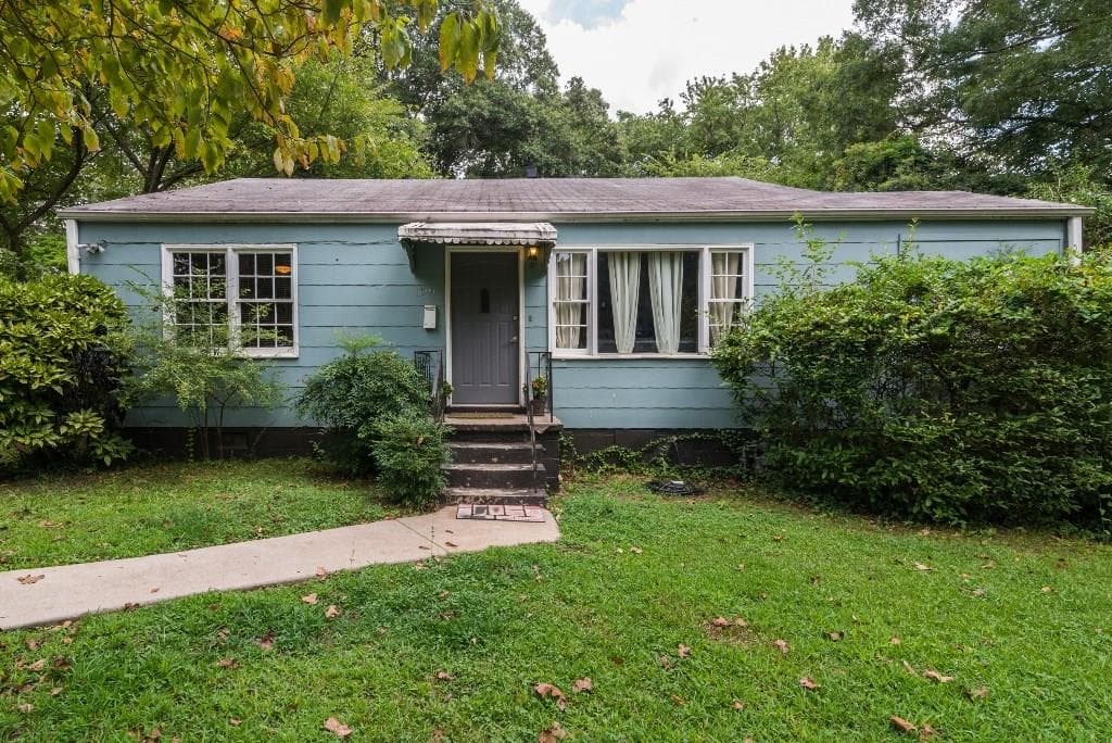 3 bedroom, 1,172 sq ft single family residence sold at 1500 Brewer Boulevard, Atlanta, GA 30310