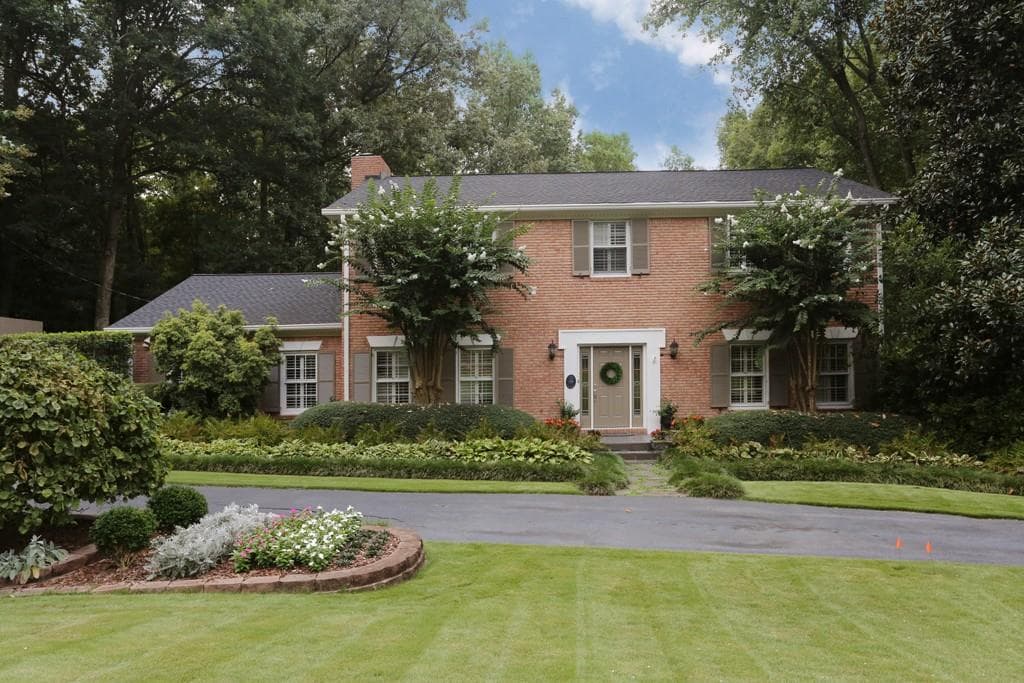 316 Glen Lake Drive, Sandy Springs, GA 30327 — most recent listing photo