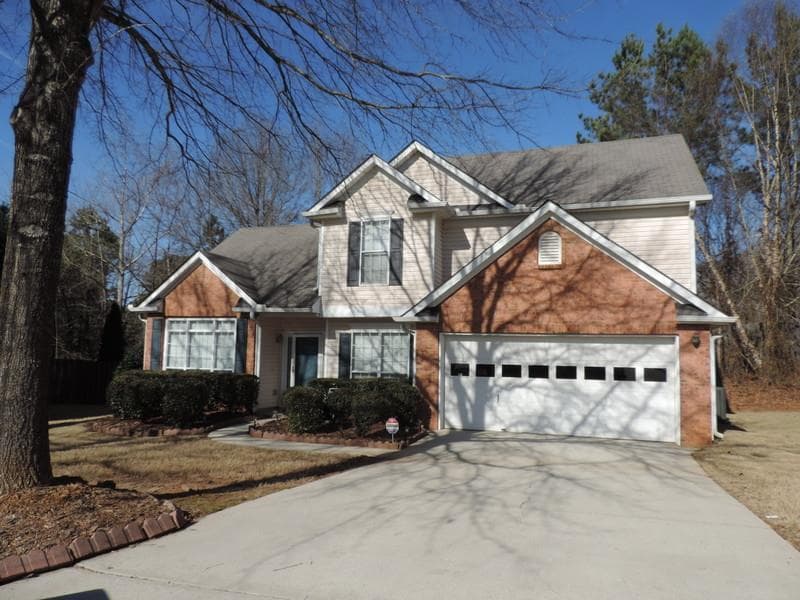 3 bedroom, 1,856 sq ft single family residence sold at 1504 Alamein Drive, Lawrenceville, GA 30046