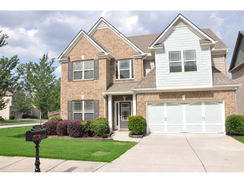 4201 Terrace Oaks Lane, Suwanee, GA 30024 — most recent listing photo