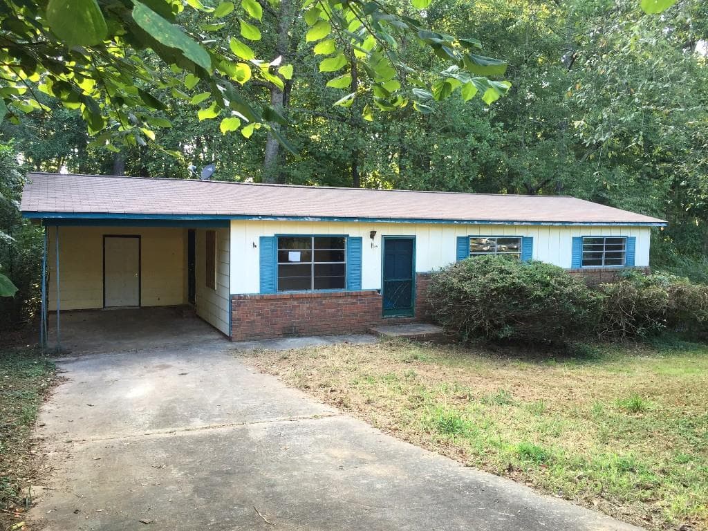 3 bedroom, 1,056 sq ft single family residence sold at 4647 Patrick Drive, Kennesaw, GA 30144