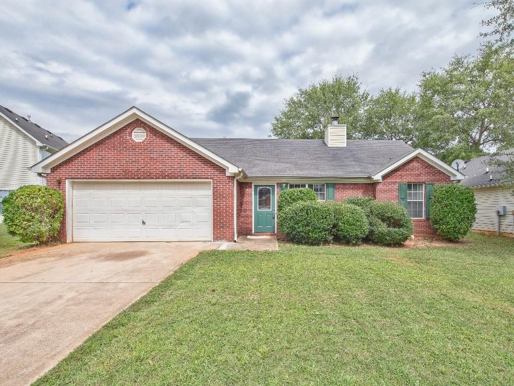 1686 Graystone Drive, Hampton, GA 30228 — most recent listing photo