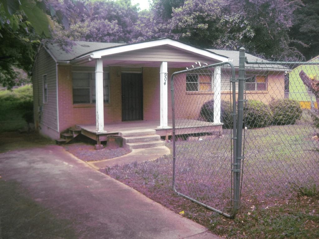3 bedroom, 1,008 sq ft single family residence sold at 904 Stonewall Drive, Atlanta, GA 30315