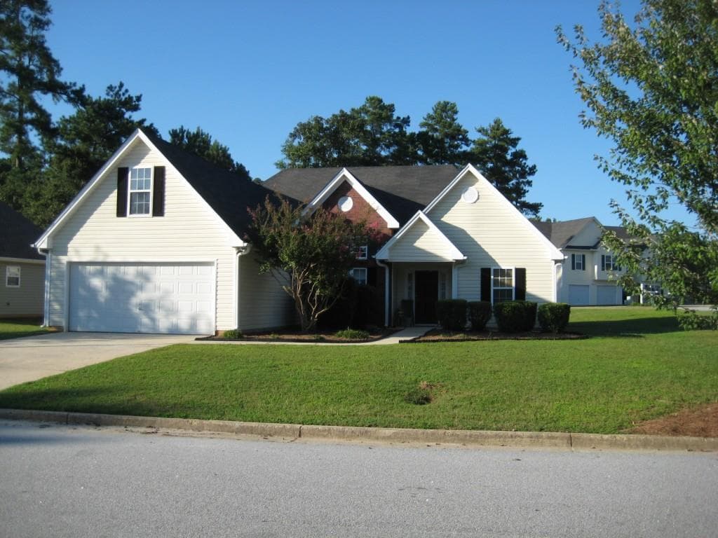 4261 Beaverton Circle, Loganville, GA 30052 — most recent listing photo
