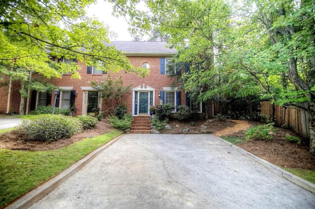 2 bedroom, 1,690 sq ft townhouse sold at 567 Rock Springs Place, Atlanta, GA 30306