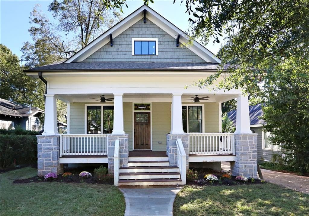 4 bedroom, 2,522 sq ft single family residence sold at 2045 Dunwoody Street, Atlanta, GA 30317