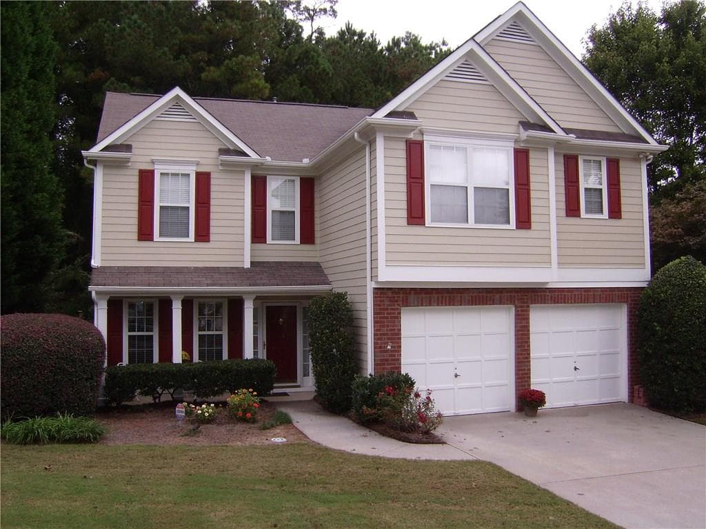 3 bedroom, 2,029 sq ft single family residence sold at 3700 Southwick Drive, Kennesaw, GA 30144