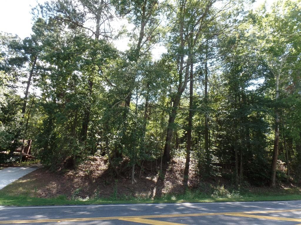 other sold at 885 Old Peachtree Road, Lawrenceville, GA 30043