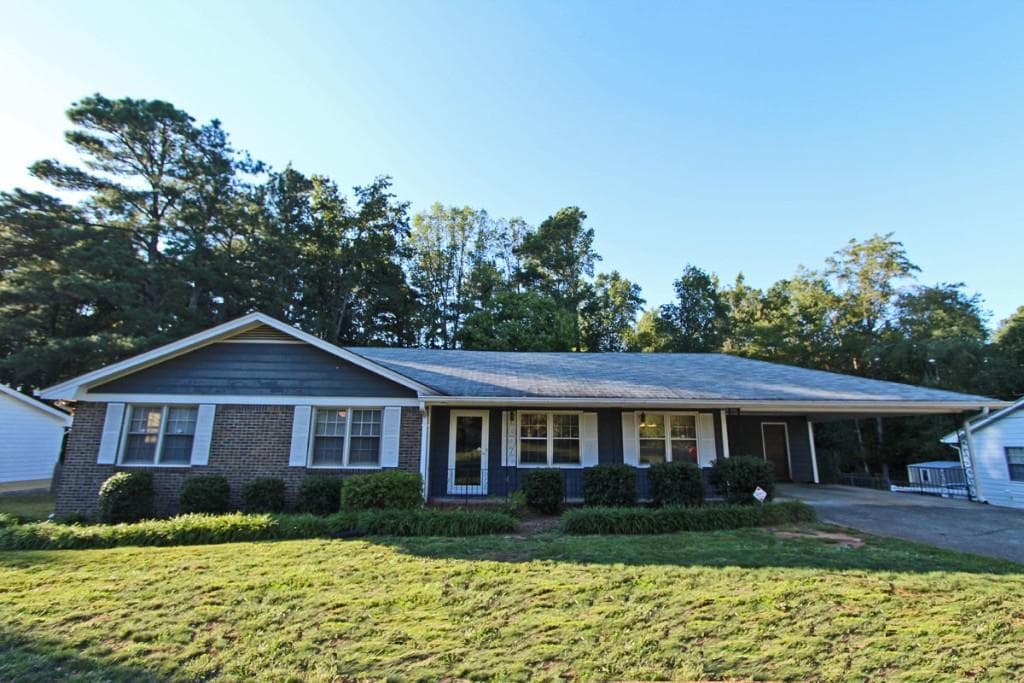3 bedroom, 1,521 sq ft single family residence sold at 203 Mediterranean Lane, Lawrenceville, GA 30046