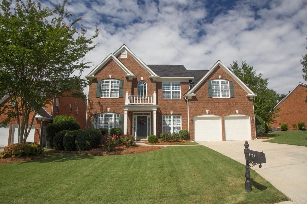 4 bedroom, 3,490 sq ft single family residence sold at 4760 Rosebrook Place, Atlanta, GA 30339