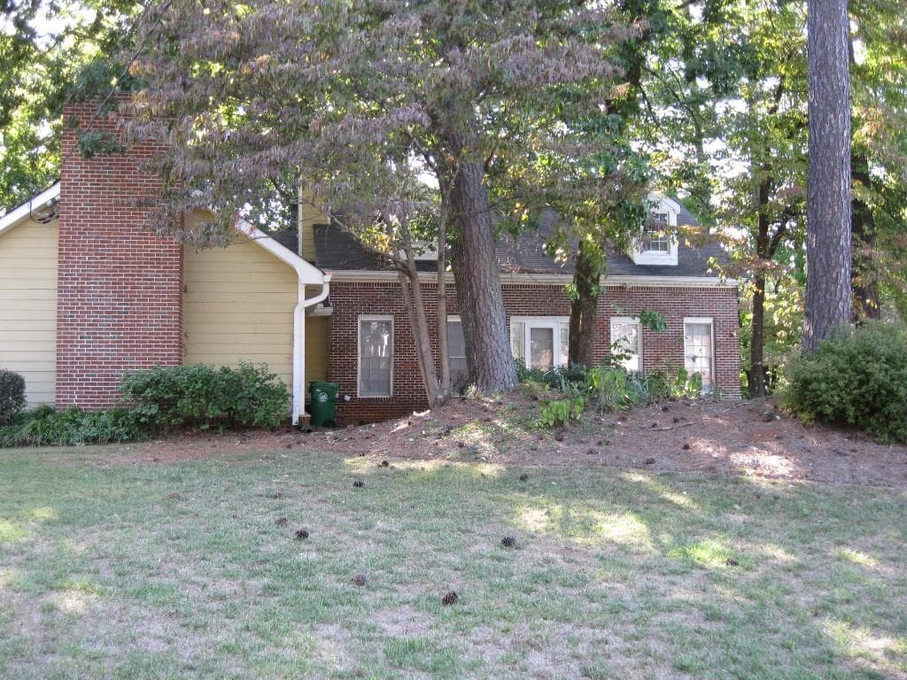 3 bedroom townhouse sold at 2624 Leeshire Court, Tucker, GA 30084