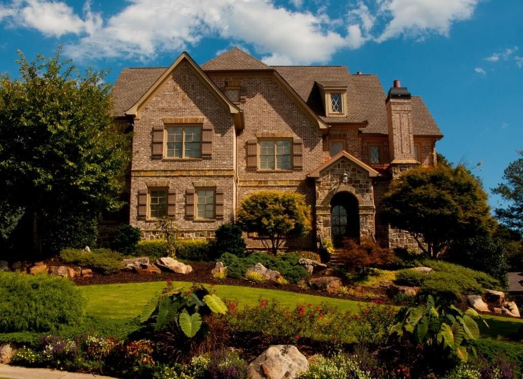6 bedroom, 8,492 sq ft single family residence sold at 2190 Heathermoor Hill Drive, Marietta, GA 30062
